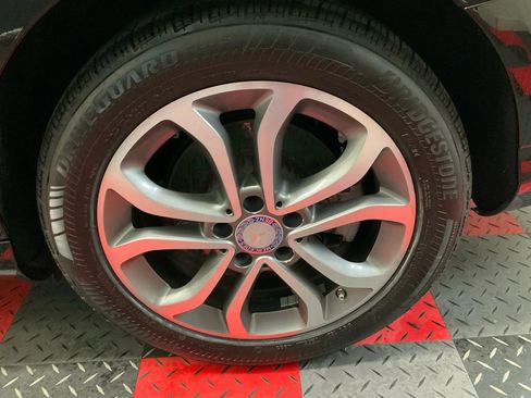 Used 2017 Mercedes-Benz C 300 C 300 4MATIC Sedan 4D image 13