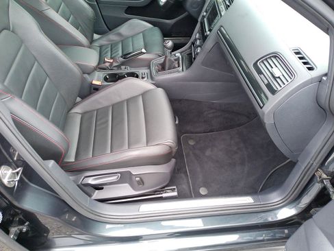 Used 2016 Volkswagen GTI SE w/ Lighting Package (SEL) image 29