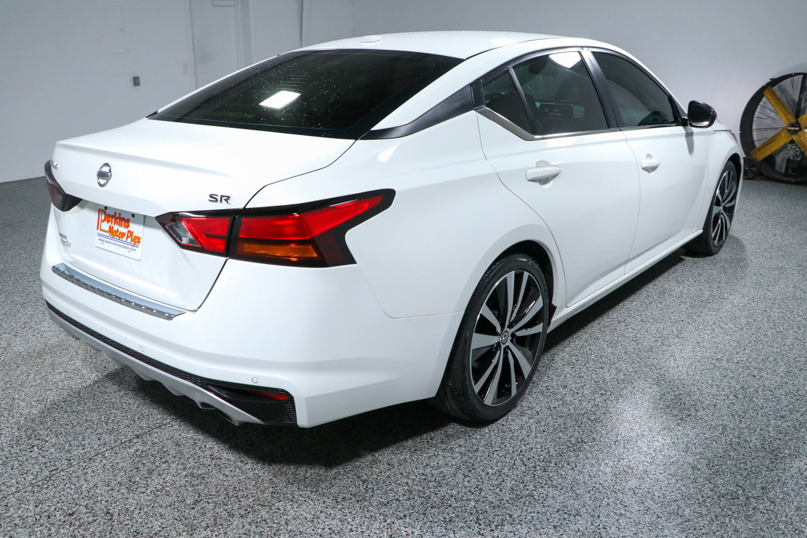 Used 2022 Nissan Altima 2.5 SR FWD image 7