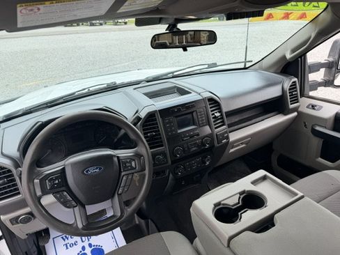 Used 2022 Ford F350 XL w/ STX Appearance Package AWD/4WD image 10
