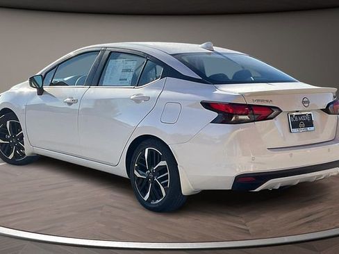 New 2025 Nissan Versa SR w/ Trunk Package image 3