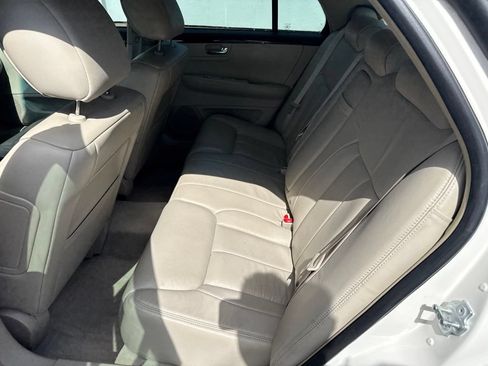 Used 2010 Cadillac DTS FWD image 34