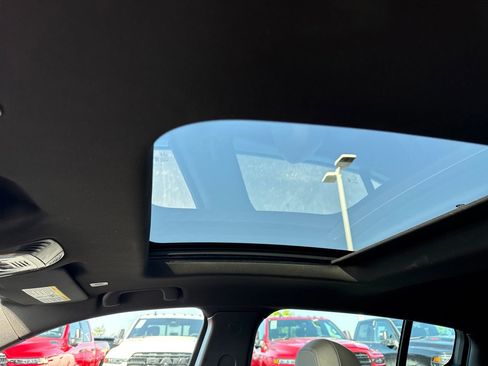 Used 2024 Dodge Hornet GT image 12