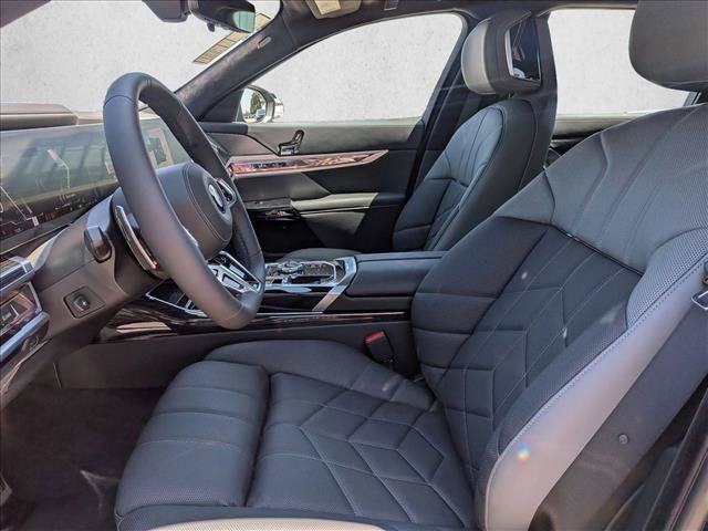 New 2026 BMW 760i xDrive w/ Executive Package AWD/4WD image 4