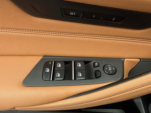 Used 2023 BMW 530i xDrive w/ Premium Package AWD/4WD image 18