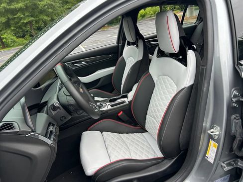 Used 2025 Cadillac CT5 V Blackwing w/ Parking Package RWD image 45