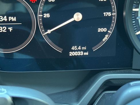 Certified 2022 Porsche 911 Carrera image 32