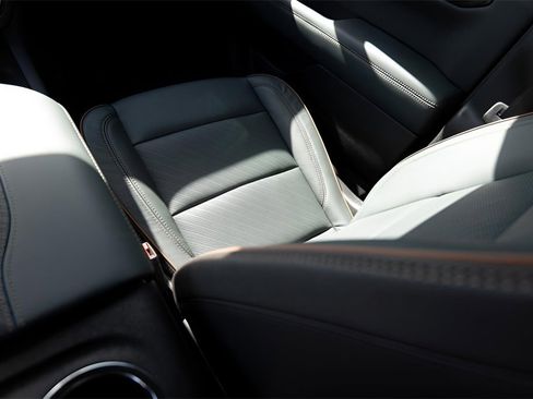 New 2026 GMC Yukon AT4 image 27