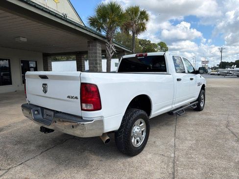 Used 2014 RAM 2500 Tradesman w/ Chrome Appearance Group AWD/4WD image 4