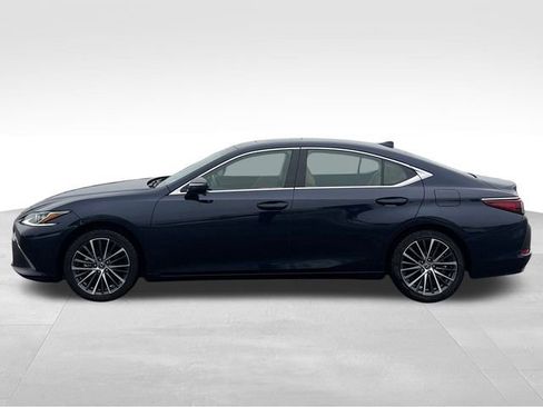 Used 2024 Lexus ES 350 w/ Premium Package image 2