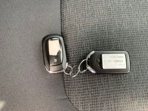 Used 2025 Ford Maverick XL w/ Equipment Group 102A image 29