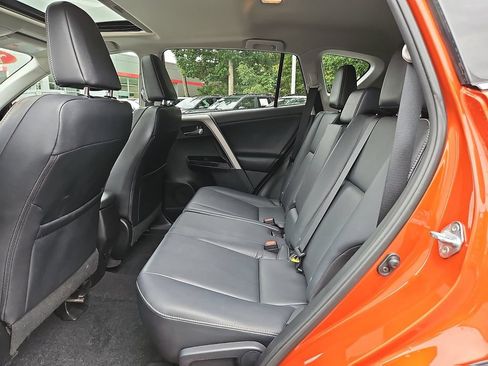 Used 2016 Toyota RAV4 Limited AWD/4WD image 11