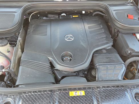 Certified 2024 Mercedes-Benz GLS 450 4MATIC image 20