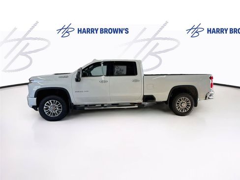 Used 2022 Chevrolet Silverado 3500 High Country AWD/4WD image 7