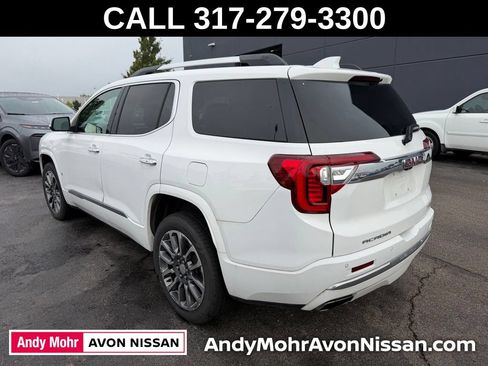 Used 2021 GMC Acadia Denali w/ Denali Technology Package FWD image 4