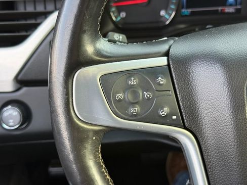 Used 2017 GMC Yukon SLT image 19