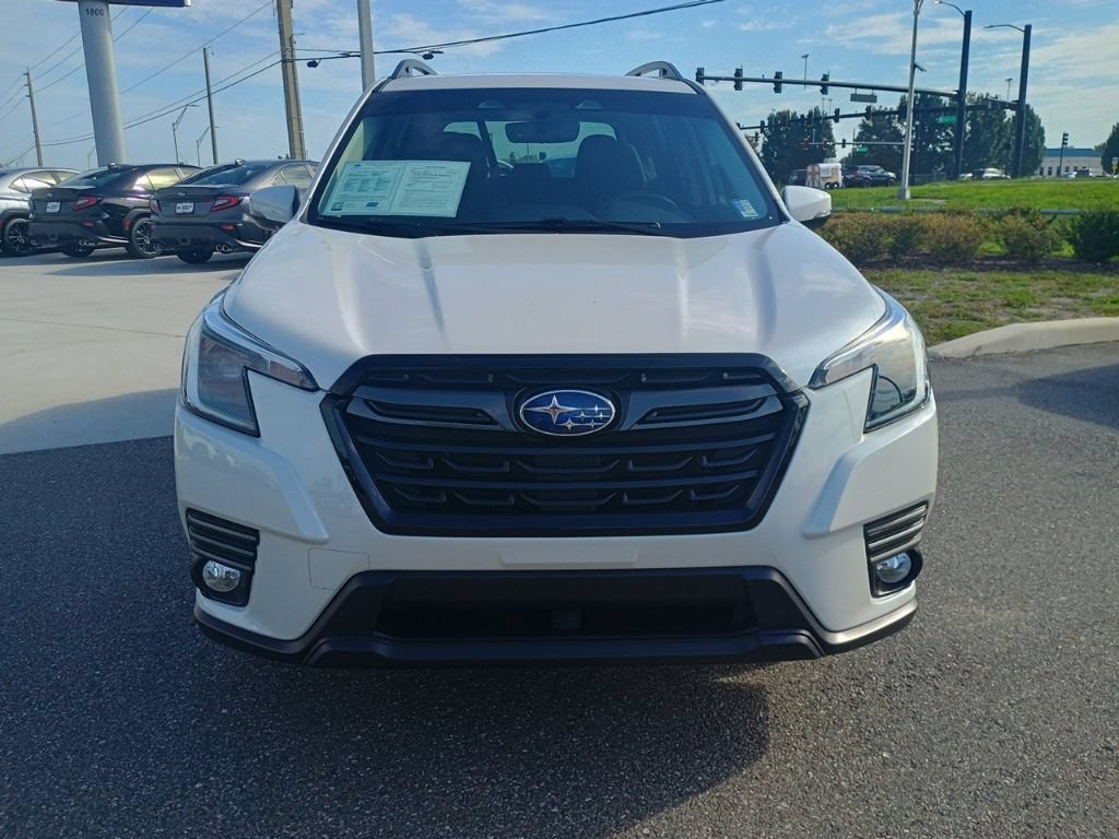 Certified 2023 Subaru Forester Limited w/ Popular Package #2 AWD/4WD image 2