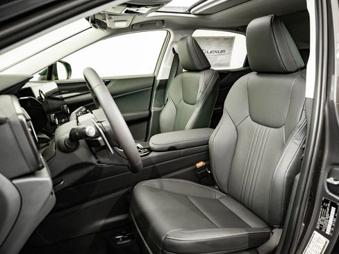 New 2026 Lexus NX 350 AWD image 23