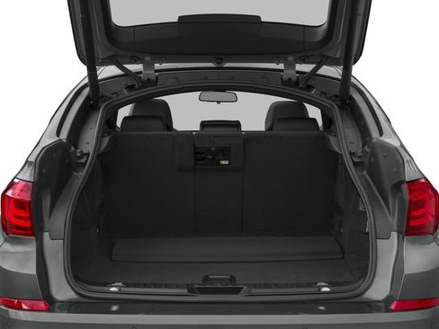 Used 2016 BMW 535i Gran Turismo image 12