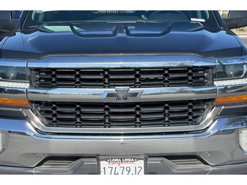 Used 2018 Chevrolet Silverado 1500 LT w/ All Star Edition RWD image 41