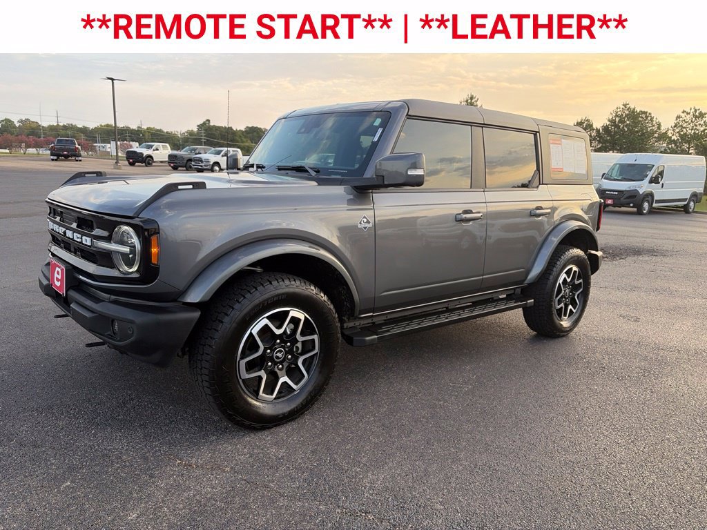 Used 2024 Ford Bronco Outer Banks AWD/4WD image 3