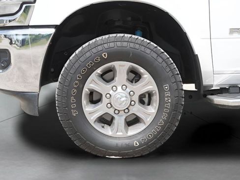 Used 2024 RAM 2500 Big Horn w/ Off Road Package AWD/4WD image 35