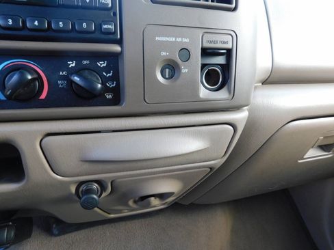 Used 2004 Ford F350 Lariat AWD/4WD image 14