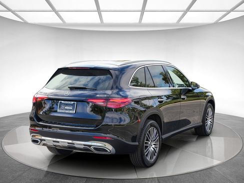 Certified 2026 Mercedes-Benz GLC 300 4MATIC image 4