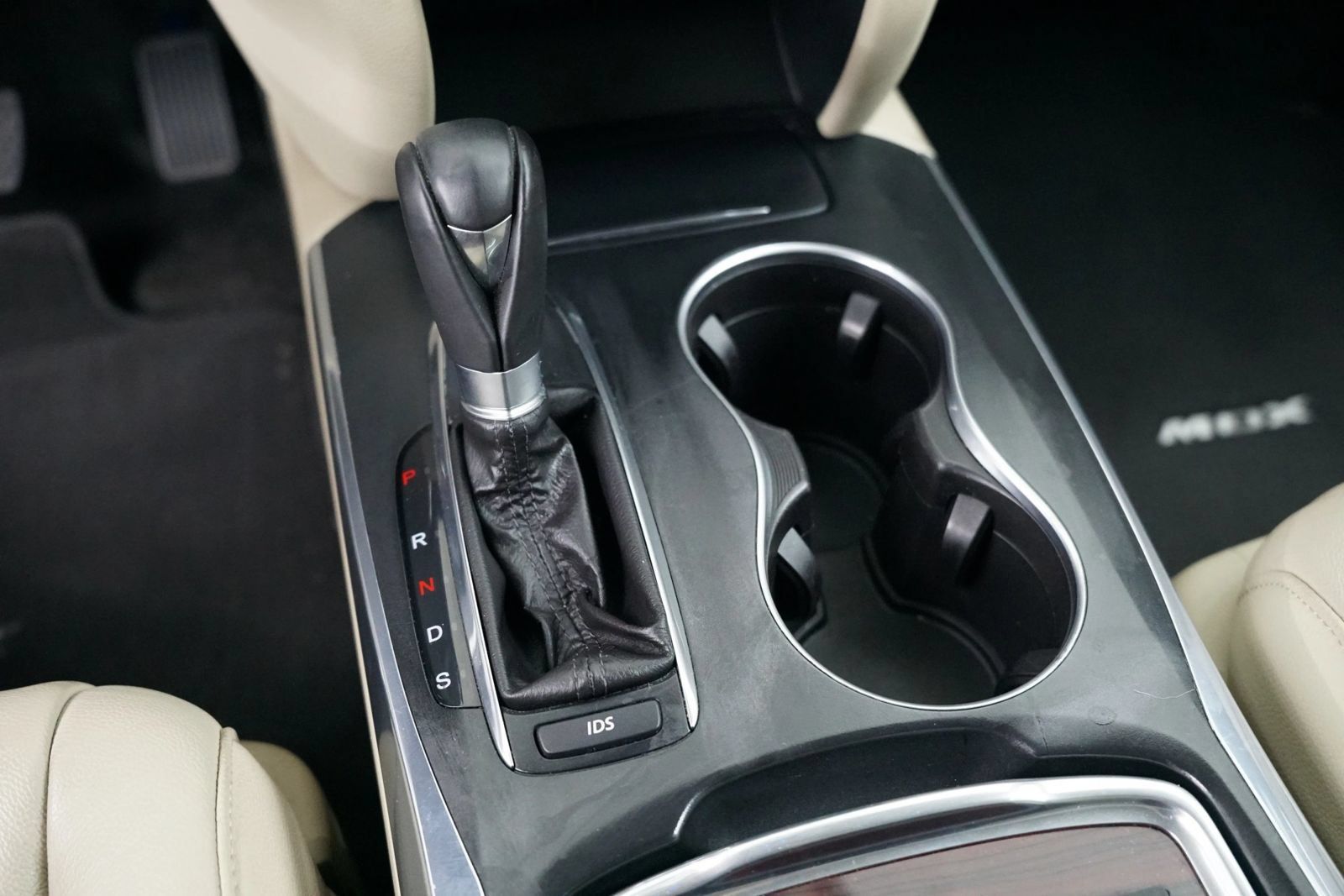 Used 2014 Acura MDX SH-AWD image 22