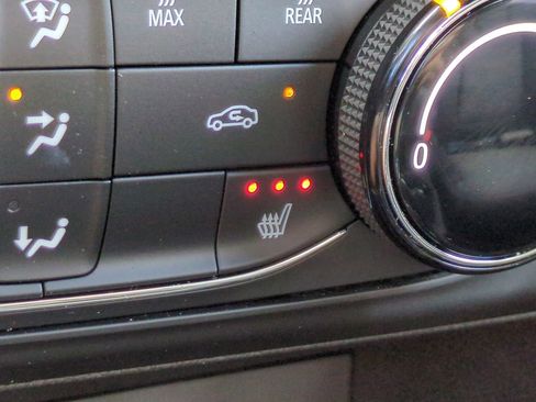 Certified 2024 Buick Encore GX Preferred w/ Comfort Package image 23