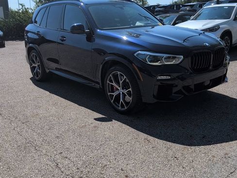 Used 2021 BMW X5 M50i w/ Executive Package AWD/4WD image 4