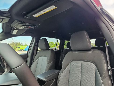 New 2026 Jeep Cherokee Laredo image 19