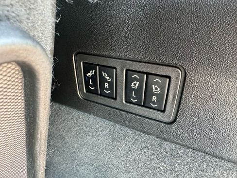 Used 2020 Cadillac XT6 Sport image 11