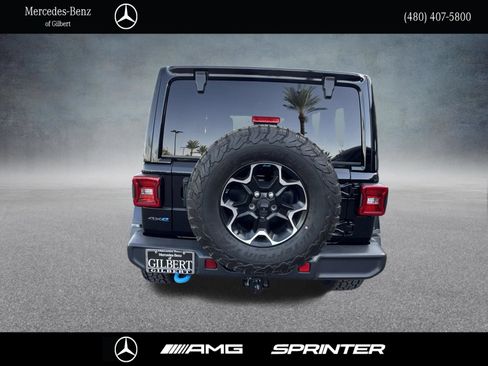 Used 2022 Jeep Wrangler Unlimited Rubicon 4xe AWD/4WD image 4