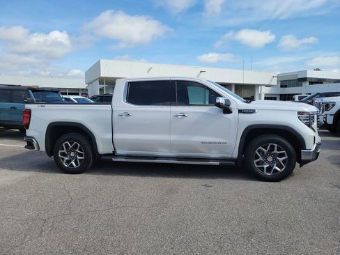 Used 2023 GMC Sierra 1500 SLT w/ SLT Premium Plus Package AWD/4WD image 7