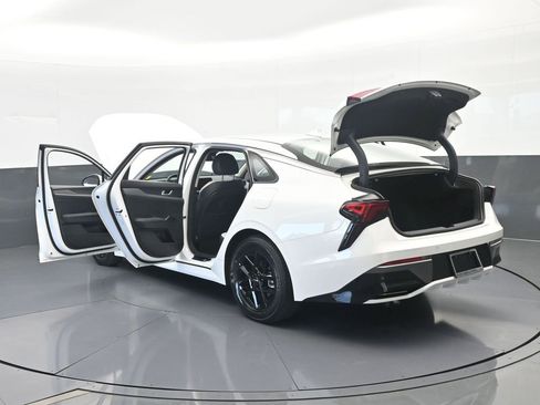 New 2025 Kia K5 LXS FWD image 69