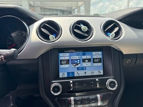 Used 2016 Ford Mustang GT Premium w/ Equipment Group 401A RWD image 22