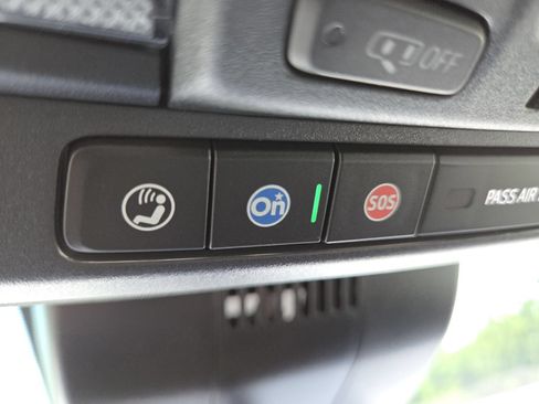 Used 2026 GMC Sierra 2500 AT4 w/ AT4 Premium Plus Package AWD/4WD image 36
