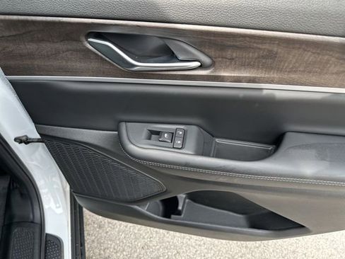 New 2026 Jeep Grand Cherokee L 4WD image 15