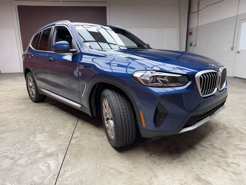 Used 2023 BMW X3 xDrive30i w/ Premium Package AWD/4WD image 8