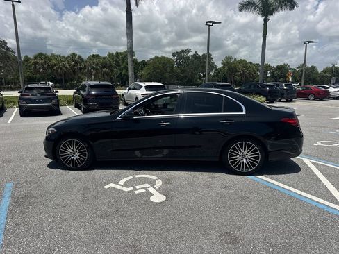 Used 2022 Mercedes-Benz C 300 Sedan image 10