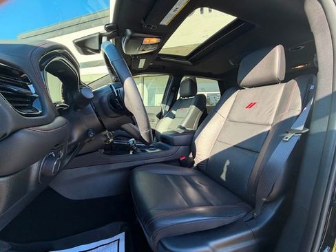 Used 2025 Dodge Durango R/T image 11