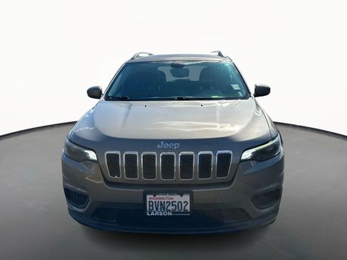 Used 2020 Jeep Cherokee Latitude w/ Cold Weather Group image 8