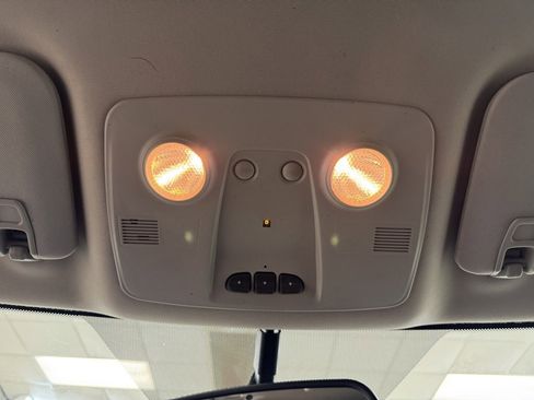 Used 2016 Buick Enclave Leather image 39