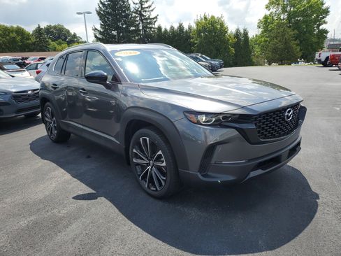 Used 2025 MAZDA CX-50 AWD 2.5 S w/ Premium Plus Pkg image 4