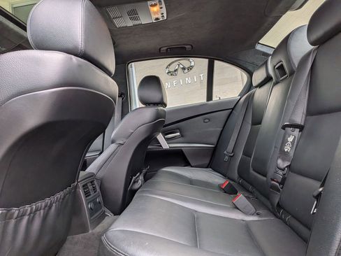 Used 2006 BMW M5 RWD image 14