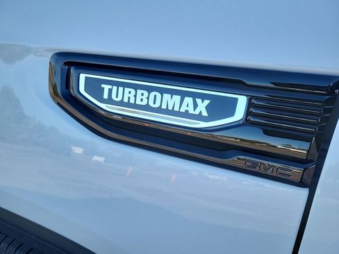 New 2026 GMC Sierra 1500 Pro w/ Pro Value Package image 17