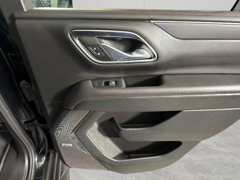 Used 2024 Chevrolet Tahoe RST w/ Luxury Package RWD image 38