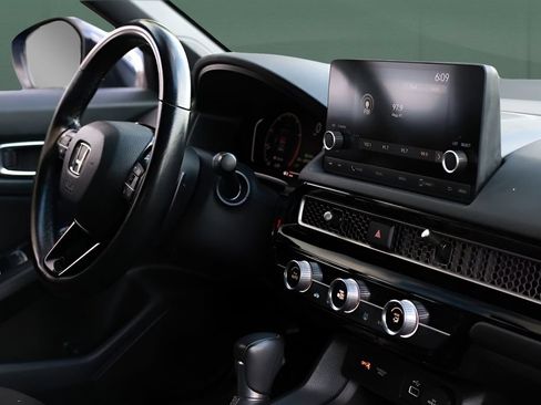 Used 2024 Honda Civic Sport image 26