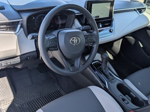 Used 2026 Toyota Corolla LE image 14